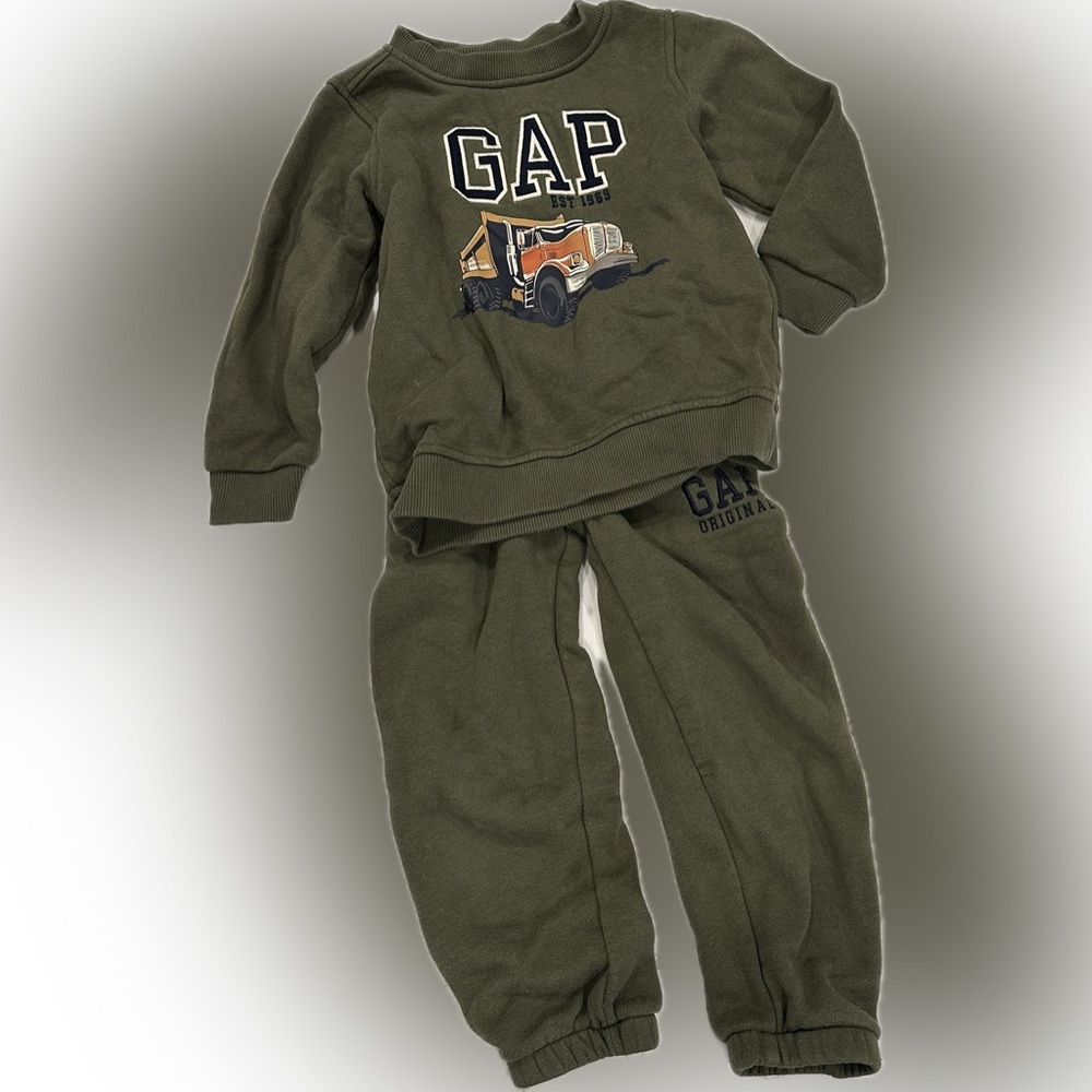 GAP Olive Sweatshirt and Pants with Truck Design